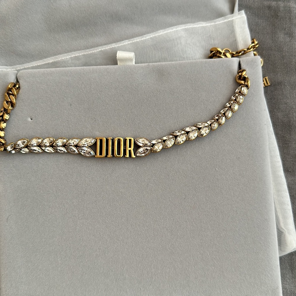 Christian Dior Metal Crystal J’Adior Choker Necklace Gold - Picture 3 of 9